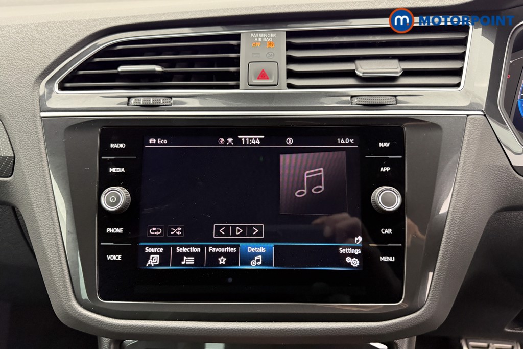 Volkswagen Tiguan R-Line Automatic Petrol SUV - Stock Number (1580776) - 7th supplementary image