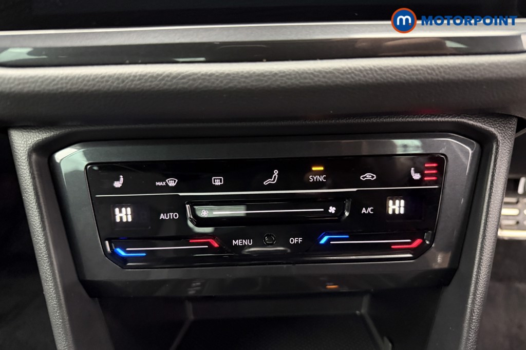Volkswagen Tiguan R-Line Automatic Petrol SUV - Stock Number (1580776) - 12th supplementary image