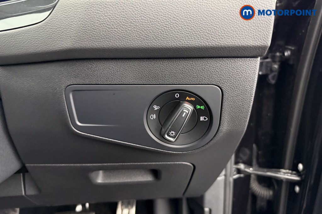 Volkswagen Tiguan R-Line Automatic Petrol SUV - Stock Number (1580776) - 16th supplementary image