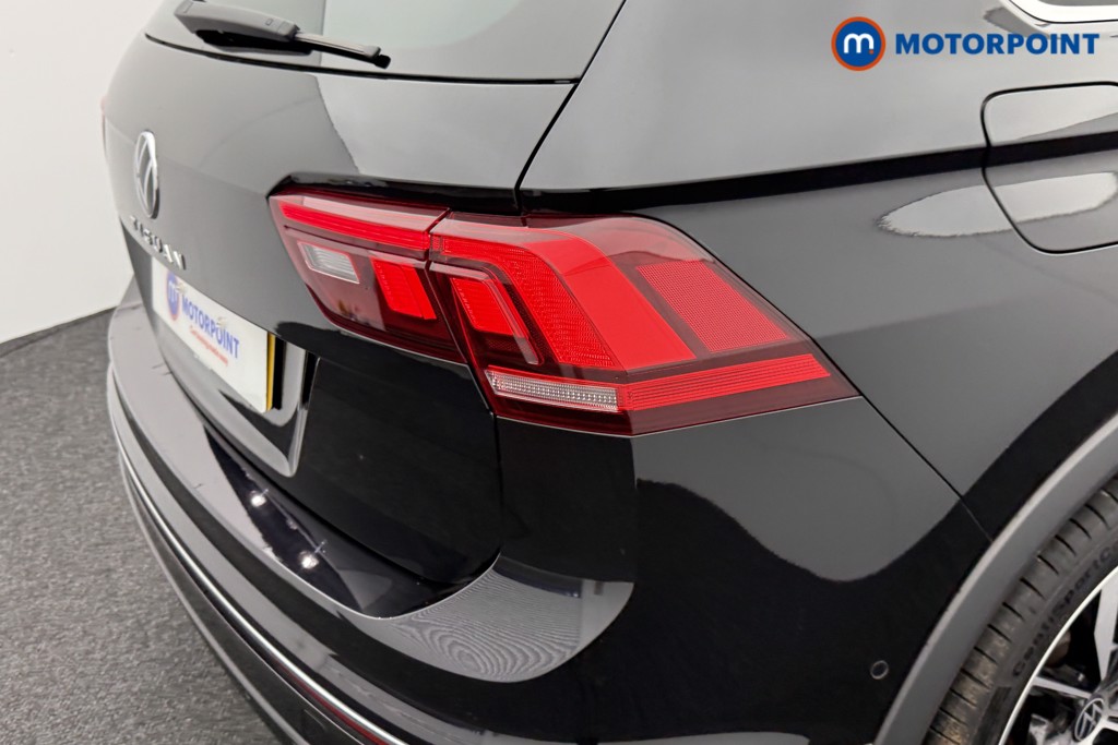 Volkswagen Tiguan R-Line Automatic Petrol SUV - Stock Number (1580776) - 27th supplementary image