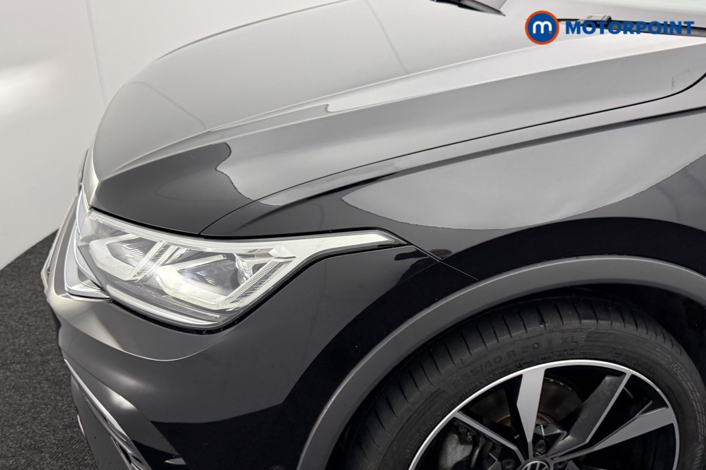 Volkswagen Tiguan R-Line Automatic Petrol SUV - Stock Number (1580776) - 29th supplementary image