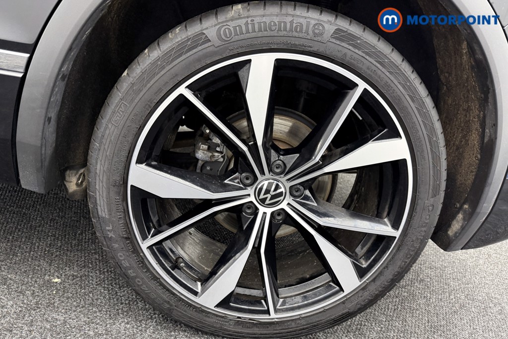 Volkswagen Tiguan R-Line Automatic Petrol SUV - Stock Number (1580776) - 31st supplementary image