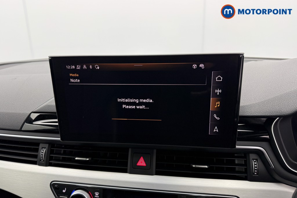 Audi A4 S Line Automatic Petrol Estate - Stock Number (1580777) - 7th supplementary image