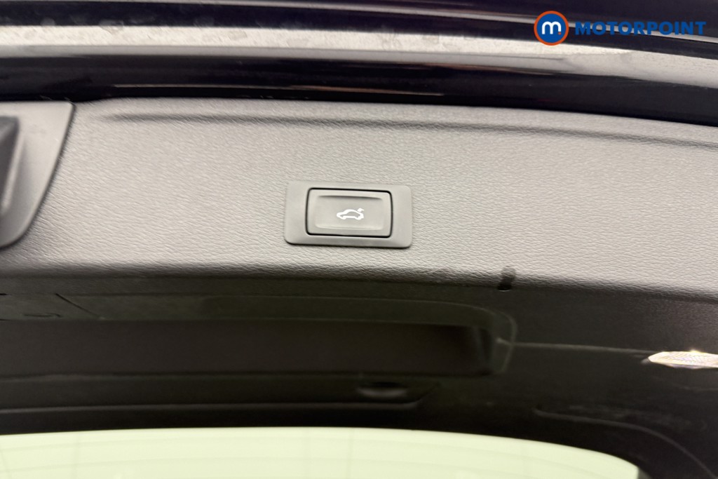 Audi A4 S Line Automatic Petrol Estate - Stock Number (1580777) - 23rd supplementary image
