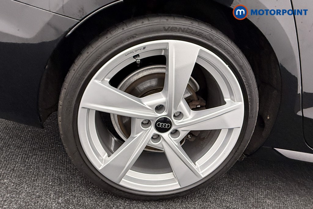Audi A4 S Line Automatic Petrol Estate - Stock Number (1580777) - 33rd supplementary image