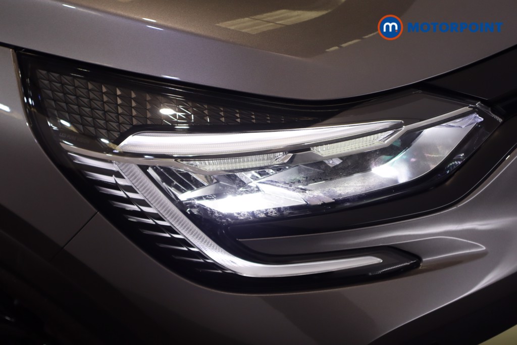 Renault Captur Engineered Automatic Petrol Plug-In Hybrid SUV - Stock Number (1580943) - 35th supplementary image