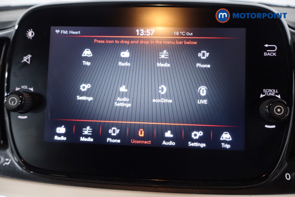Fiat 500 Lounge Manual Petrol-Electric Hybrid Convertible - Stock Number (1581131) - 2nd supplementary image