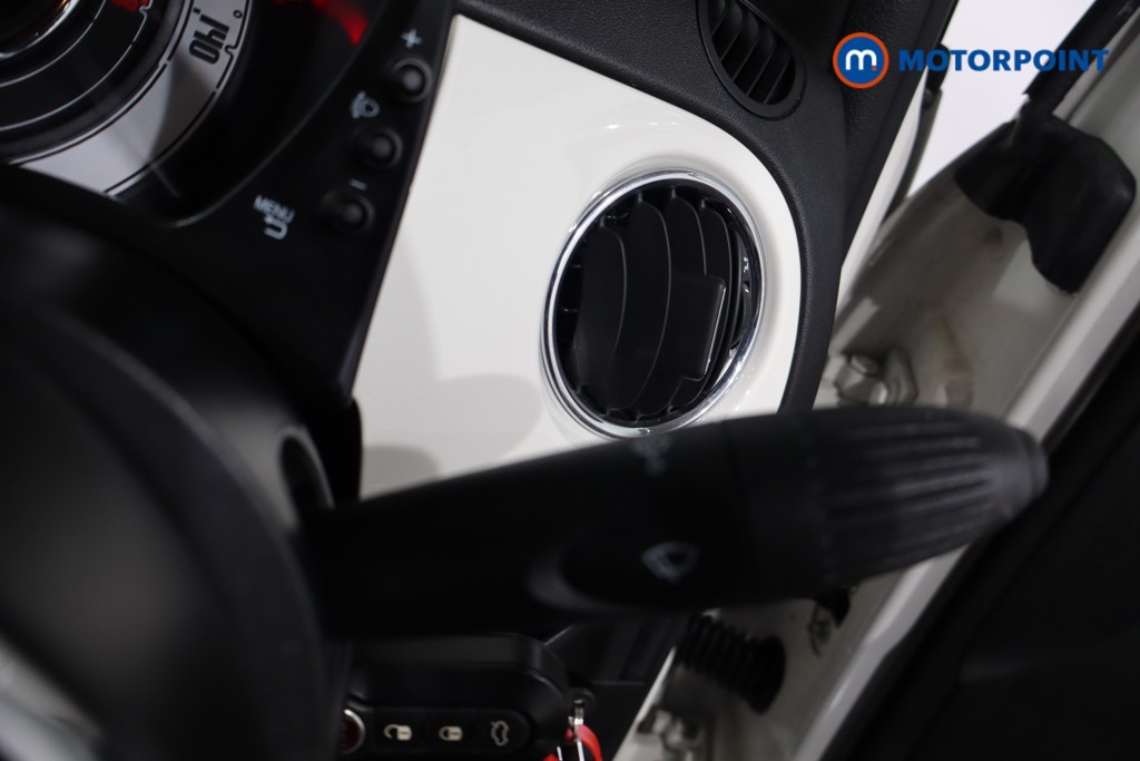 Fiat 500 Lounge Manual Petrol-Electric Hybrid Convertible - Stock Number (1581131) - 19th supplementary image