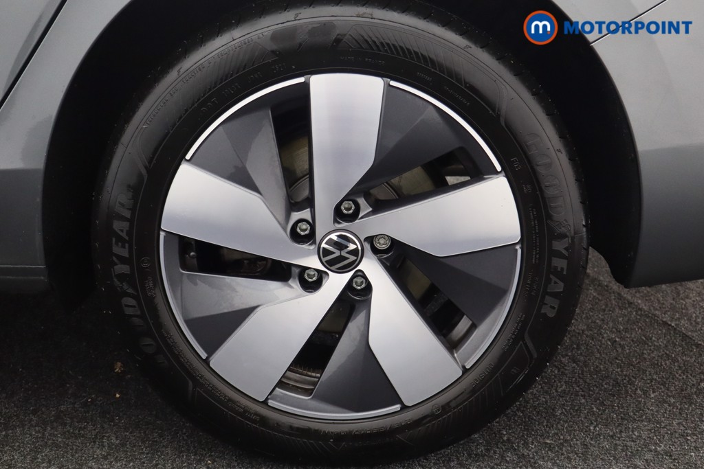 Volkswagen Passat Life Automatic Petrol Plug-In Hybrid Estate - Stock Number (1581854) - 12th supplementary image