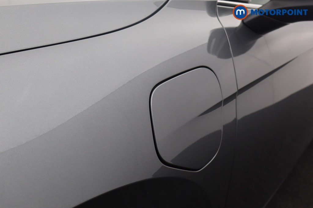 Volkswagen Passat Life Automatic Petrol Plug-In Hybrid Estate - Stock Number (1581854) - 31st supplementary image