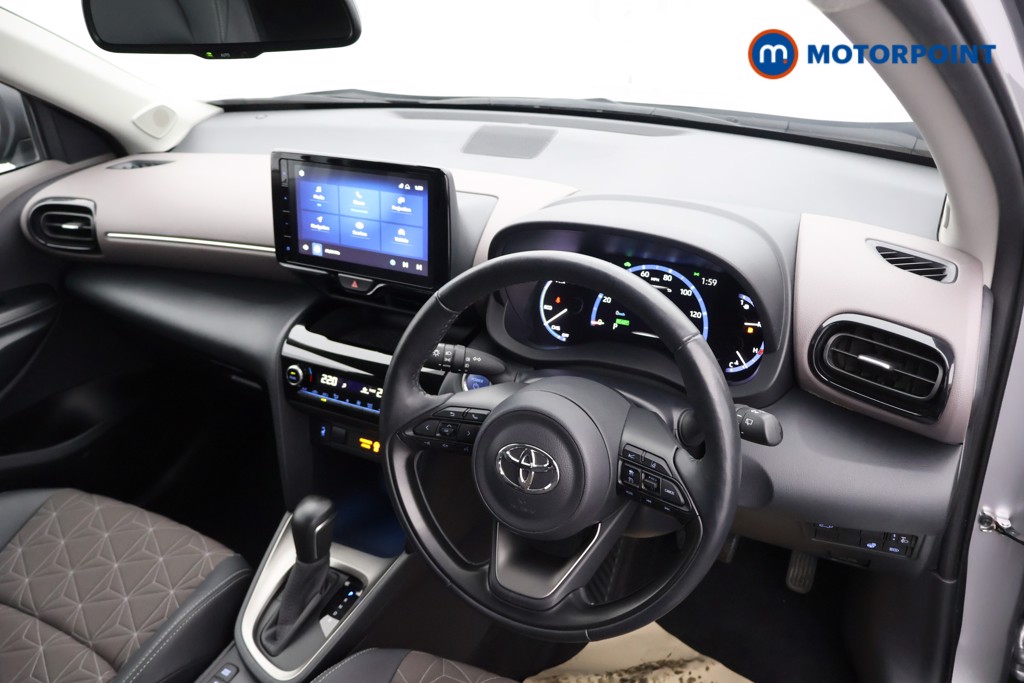 Toyota Yaris Cross Excel Automatic Petrol-Electric Hybrid Estate - Stock Number (1545375) - 10th supplementary image