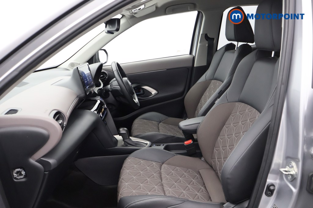Toyota Yaris Cross Excel Automatic Petrol-Electric Hybrid Estate - Stock Number (1545375) - 14th supplementary image