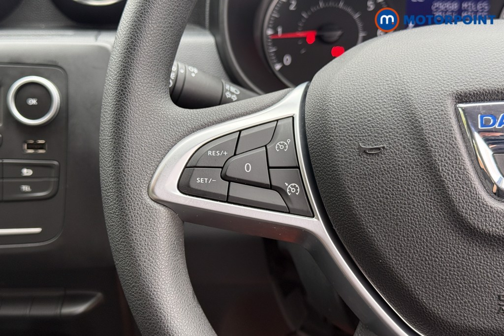 Dacia Duster Essential Manual Petrol SUV - Stock Number (1548463) - 4th supplementary image