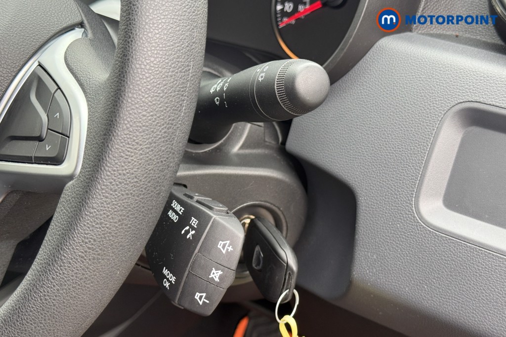 Dacia Duster Essential Manual Petrol SUV - Stock Number (1548463) - 13th supplementary image
