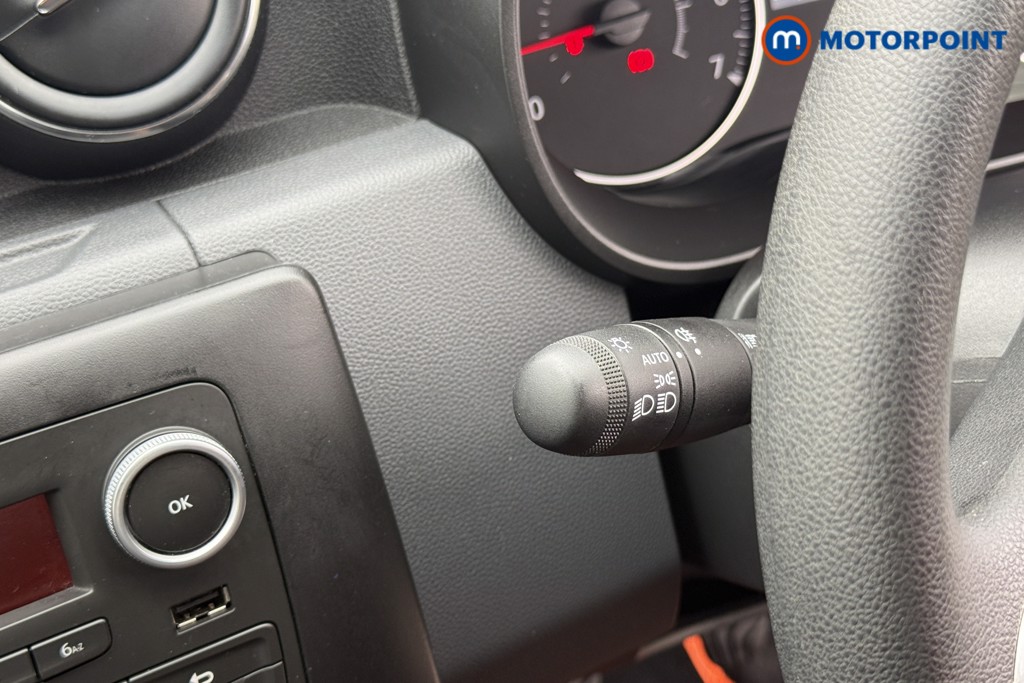 Dacia Duster Essential Manual Petrol SUV - Stock Number (1548463) - 14th supplementary image
