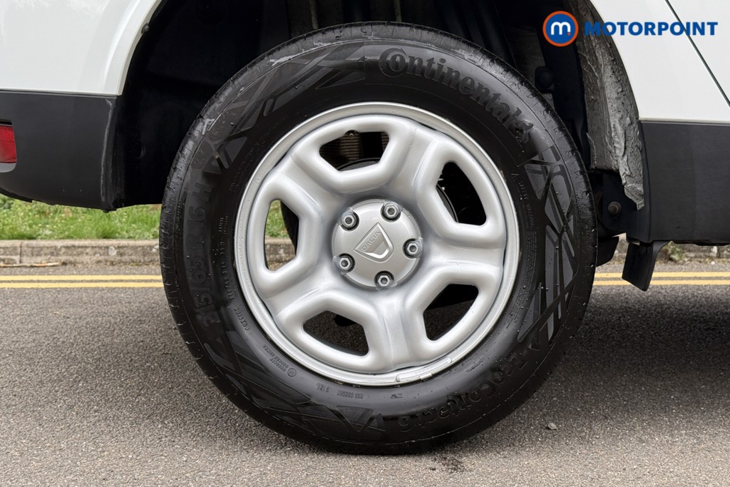 Dacia Duster Essential Manual Petrol SUV - Stock Number (1548463) - 28th supplementary image