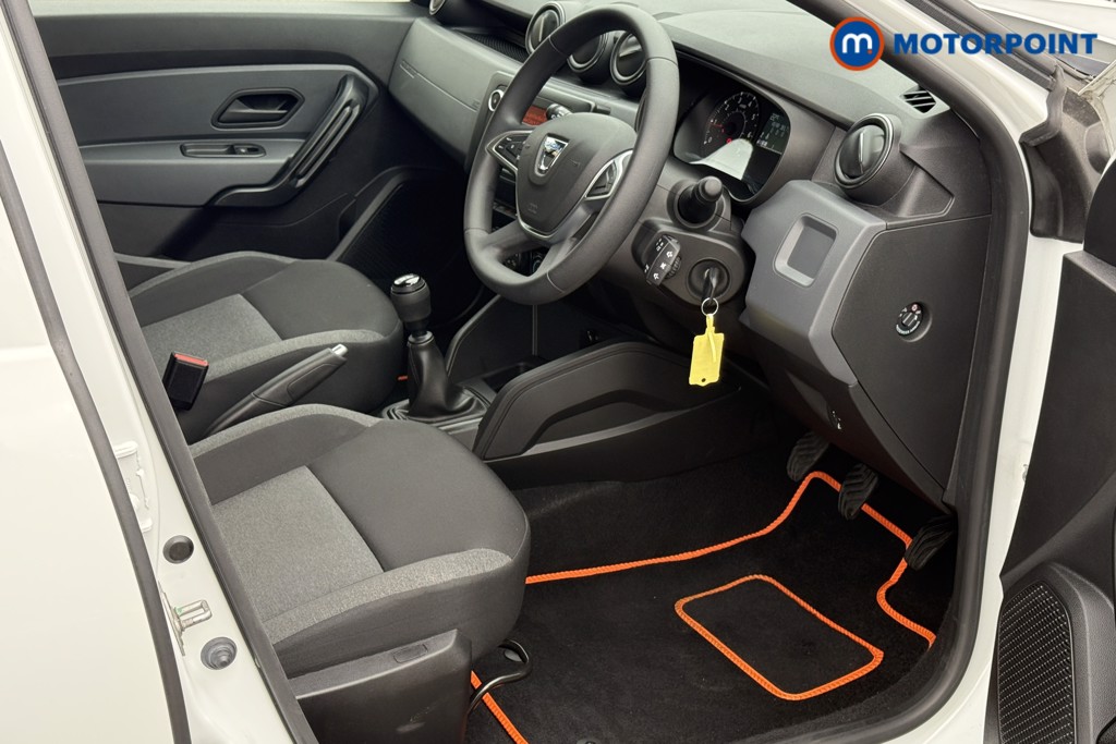 Dacia Duster Essential Manual Petrol SUV - Stock Number (1548463) - 1st supplementary image