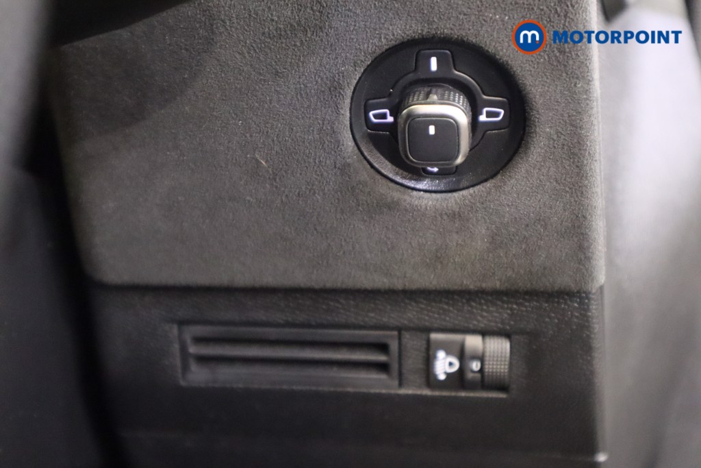 DS Ds 4 Perofrmance Line Automatic Diesel Hatchback - Stock Number (1548888) - 17th supplementary image