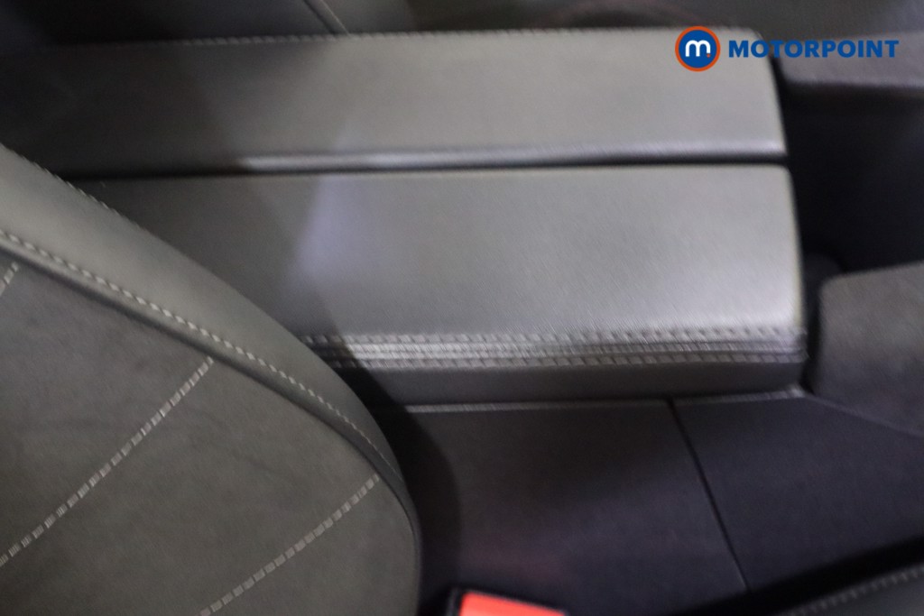 DS Ds 4 Perofrmance Line Automatic Diesel Hatchback - Stock Number (1548888) - 24th supplementary image