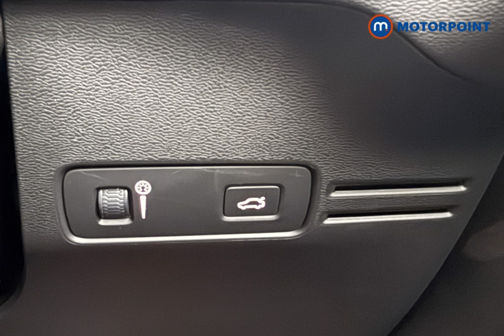 Volvo Xc40 Inscription Manual Petrol SUV - Stock Number (1554999) - 13th supplementary image