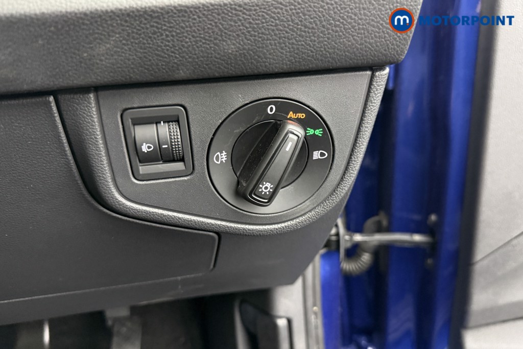 Volkswagen Polo Match Manual Petrol Hatchback - Stock Number (1564940) - 16th supplementary image