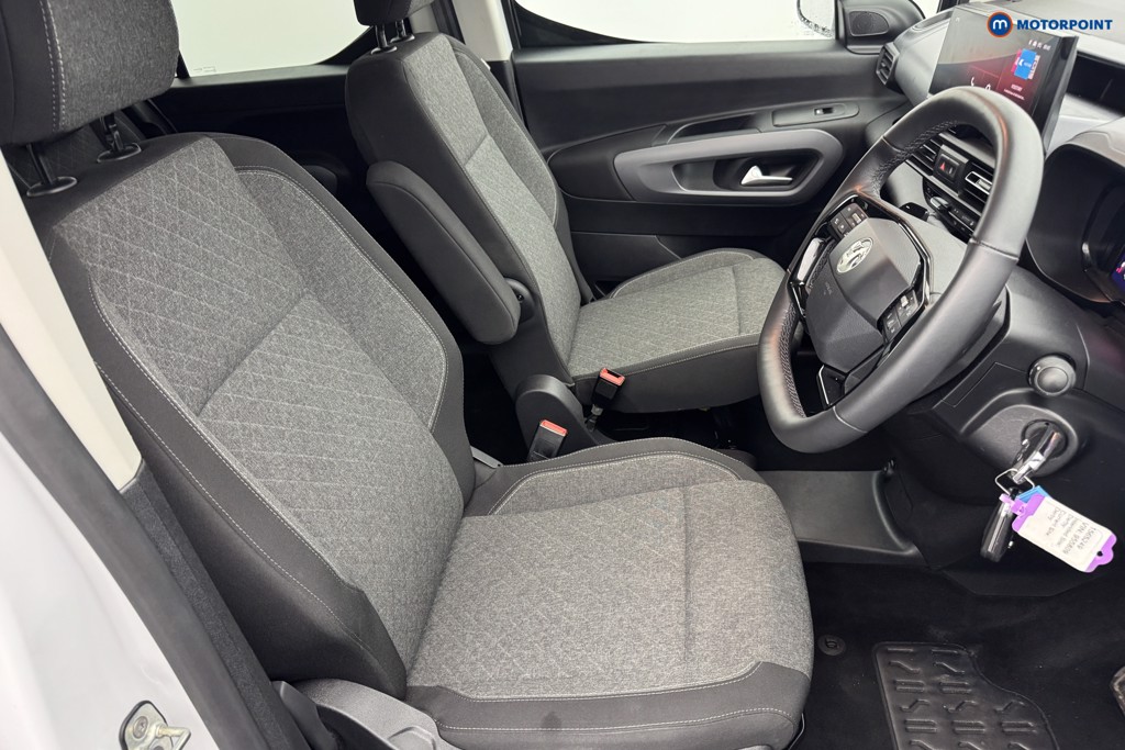 Vauxhall Combo Life Ultimate Automatic Electric People Carrier - Stock Number (1565249) - 8th supplementary image