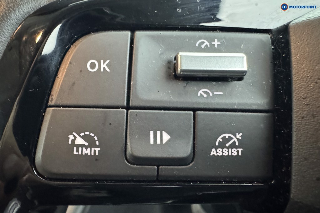 Vauxhall Combo Life Ultimate Automatic Electric People Carrier - Stock Number (1565249) - 19th supplementary image