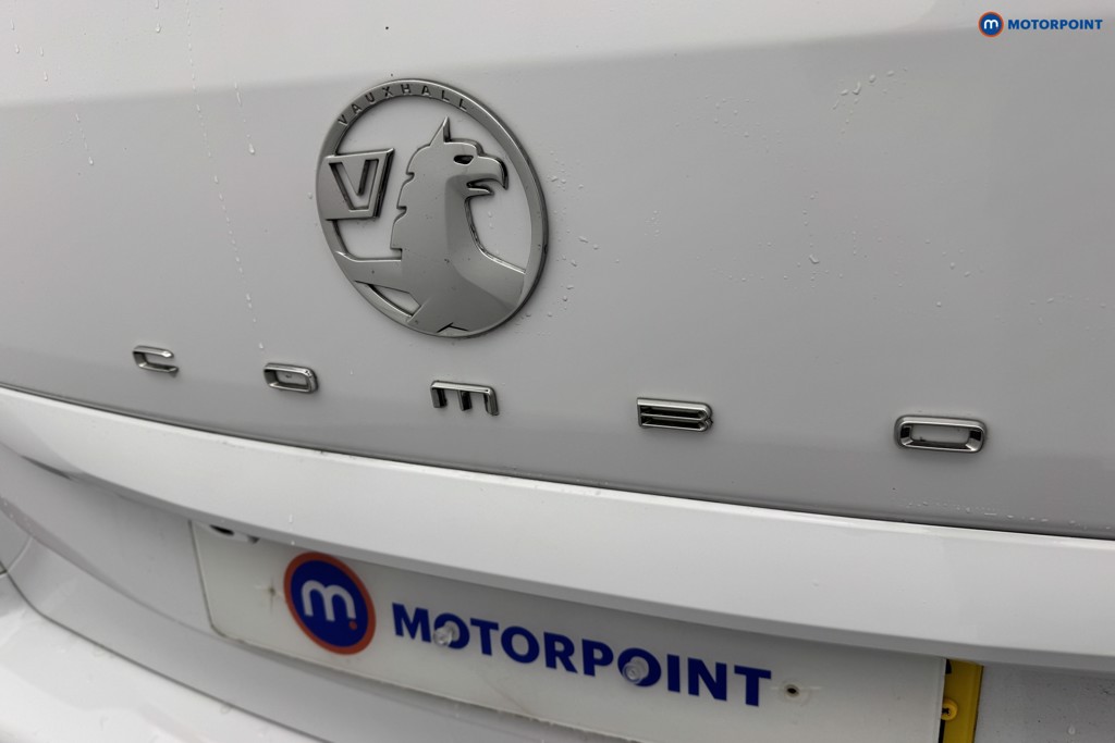 Vauxhall Combo Life Ultimate Automatic Electric People Carrier - Stock Number (1565249) - 30th supplementary image