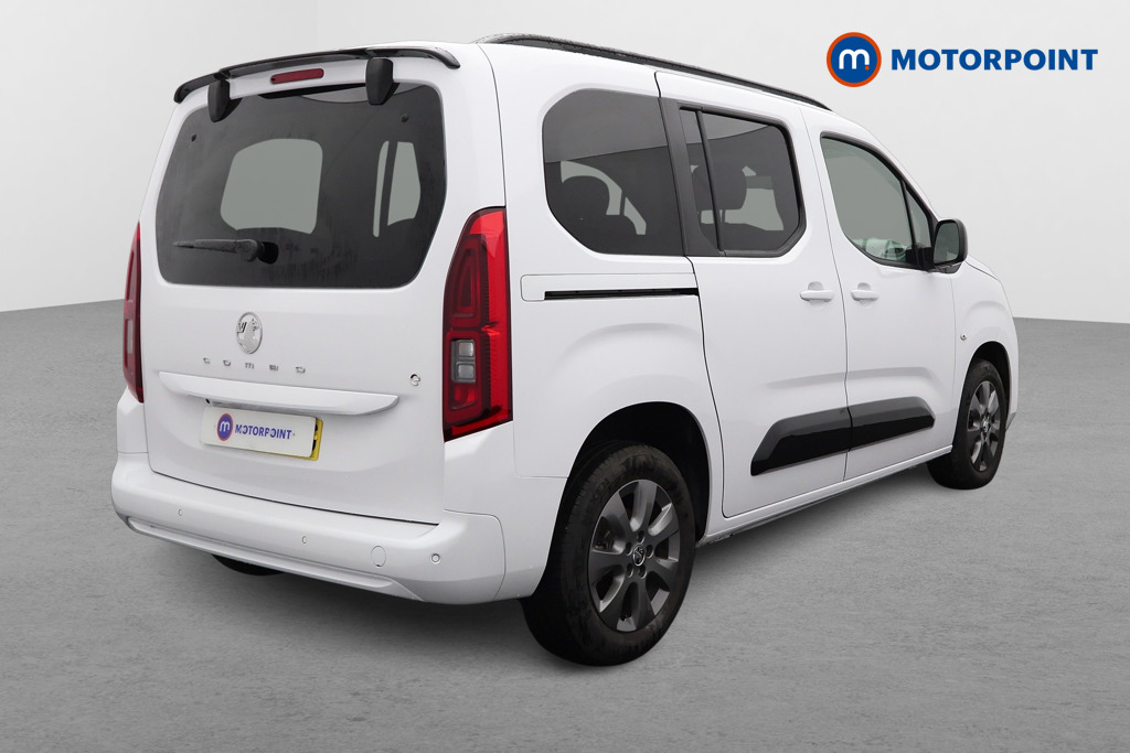 Vauxhall Combo Life Ultimate Automatic Electric People Carrier - Stock Number (1565249) - Drivers side rear corner