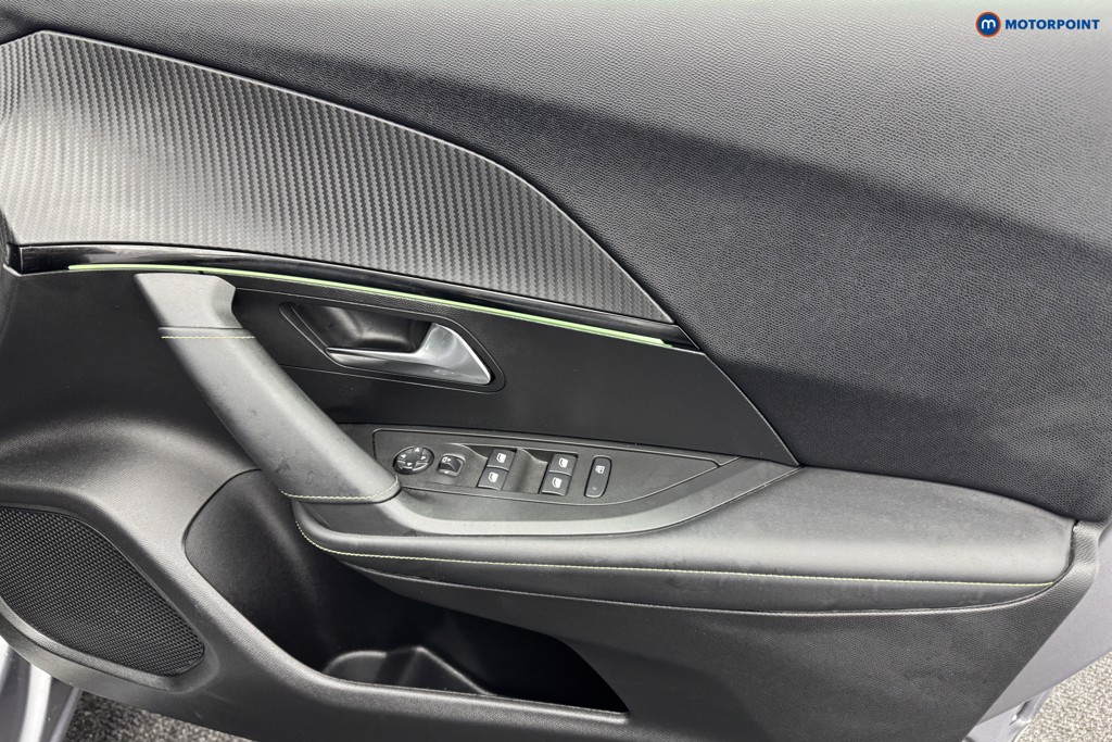 Peugeot 2008 GT Automatic Electric SUV - Stock Number (1565789) - 23rd supplementary image