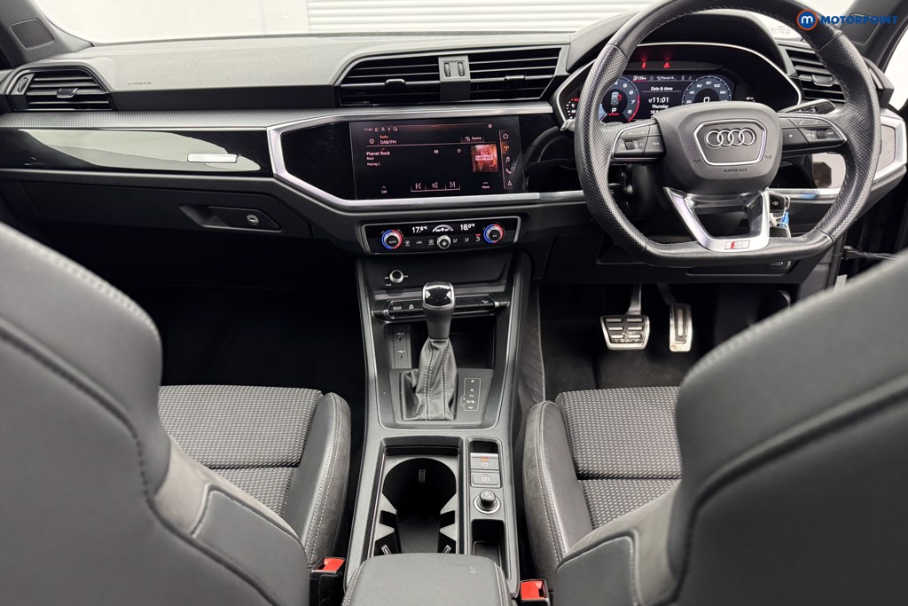 Audi Q3 Black Edition Automatic Petrol SUV - Stock Number (1567021) - 11th supplementary image
