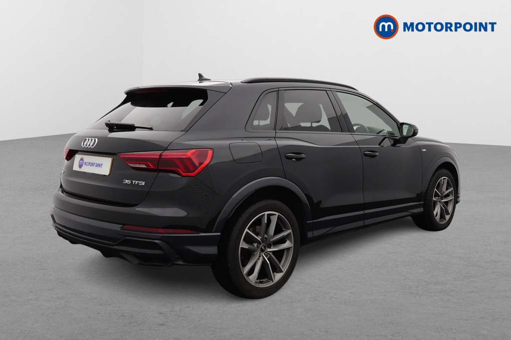 Audi Q3 Black Edition Automatic Petrol SUV - Stock Number (1567021) - Drivers side rear corner