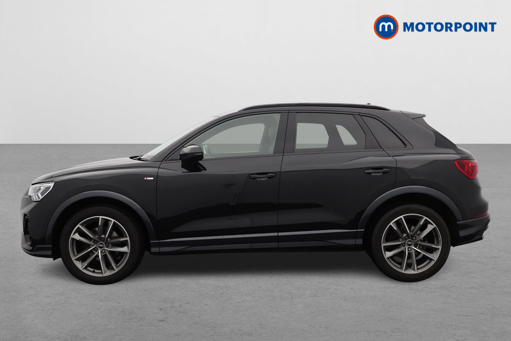 Audi Q3 Black Edition Automatic Petrol SUV - Stock Number (1567021) - Passenger side