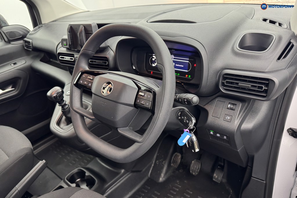Vauxhall Combo Cargo Prime Manual Diesel Crew Bus - Stock Number (1567027) - 9th supplementary image