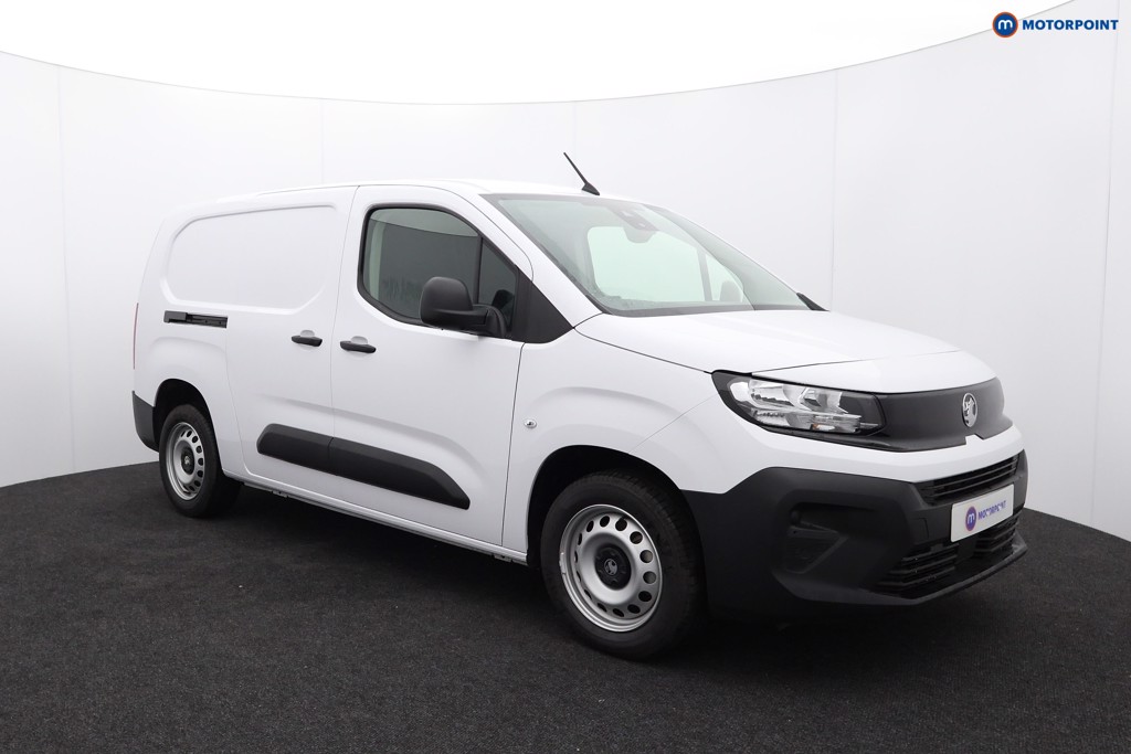 Vauxhall Combo Cargo Prime Manual Diesel Crew Bus - Stock Number (1567027) - Drivers side front corner