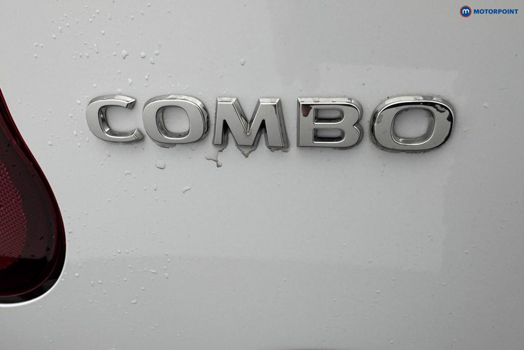 Vauxhall Combo Cargo Prime Manual Diesel Crew Bus - Stock Number (1567027) - 30th supplementary image