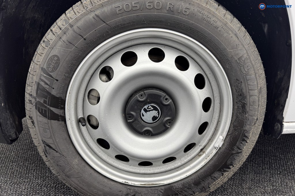 Vauxhall Combo Cargo Prime Manual Diesel Crew Bus - Stock Number (1567027) - 34th supplementary image