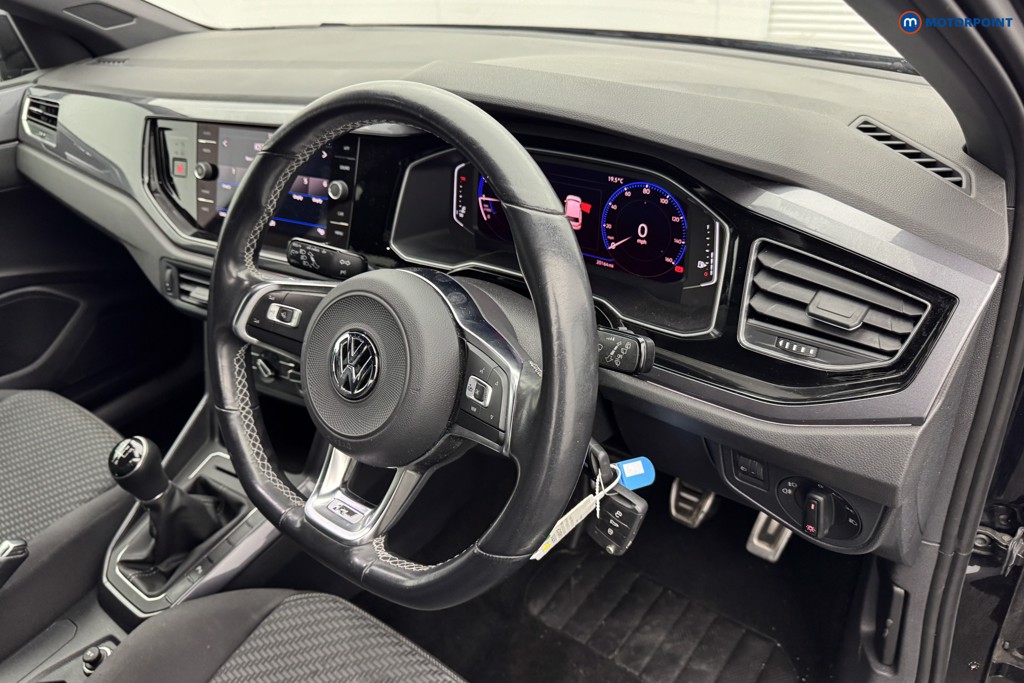 Volkswagen Polo R-Line Manual Petrol Hatchback - Stock Number (1567515) - 7th supplementary image