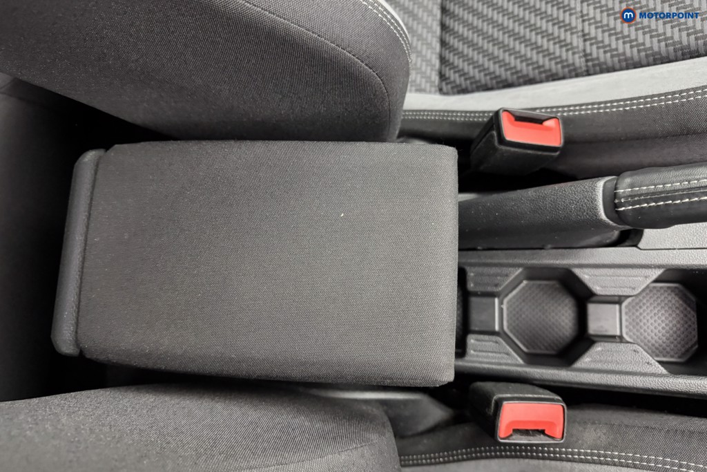 Volkswagen Polo R-Line Manual Petrol Hatchback - Stock Number (1567515) - 12th supplementary image