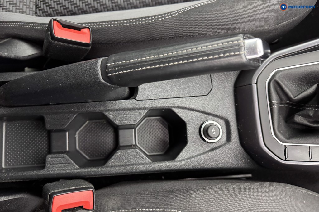 Volkswagen Polo R-Line Manual Petrol Hatchback - Stock Number (1567515) - 13th supplementary image