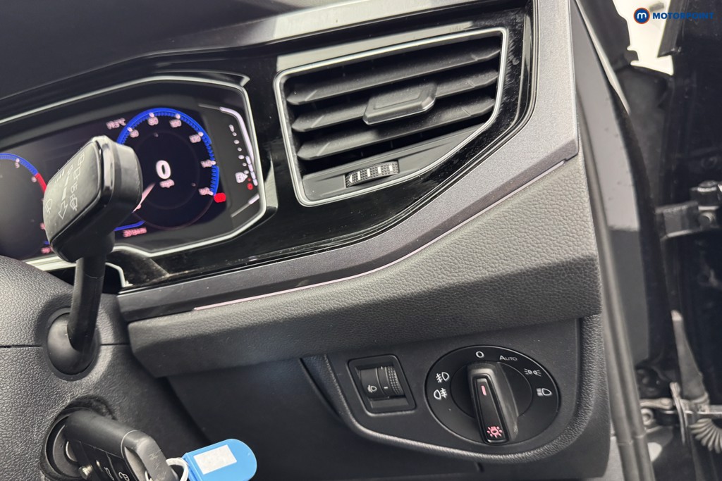 Volkswagen Polo R-Line Manual Petrol Hatchback - Stock Number (1567515) - 21st supplementary image