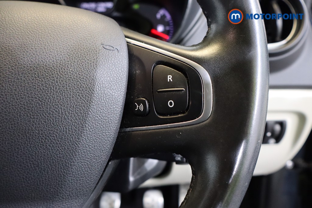 Renault Captur Gt Line Manual Petrol SUV - Stock Number (1568328) - 4th supplementary image