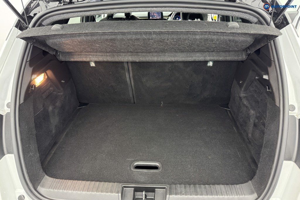 Renault Captur Engineered Automatic Petrol-Electric Hybrid SUV - Stock Number (1568685) - 3rd supplementary image
