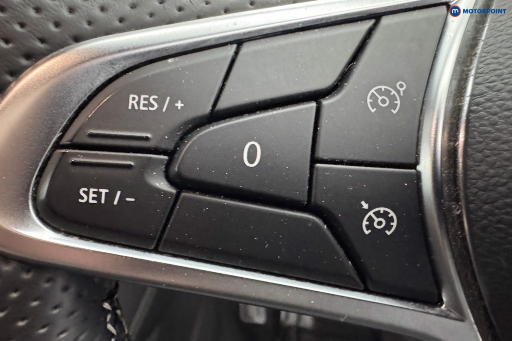 Renault Captur Engineered Automatic Petrol-Electric Hybrid SUV - Stock Number (1568685) - 18th supplementary image
