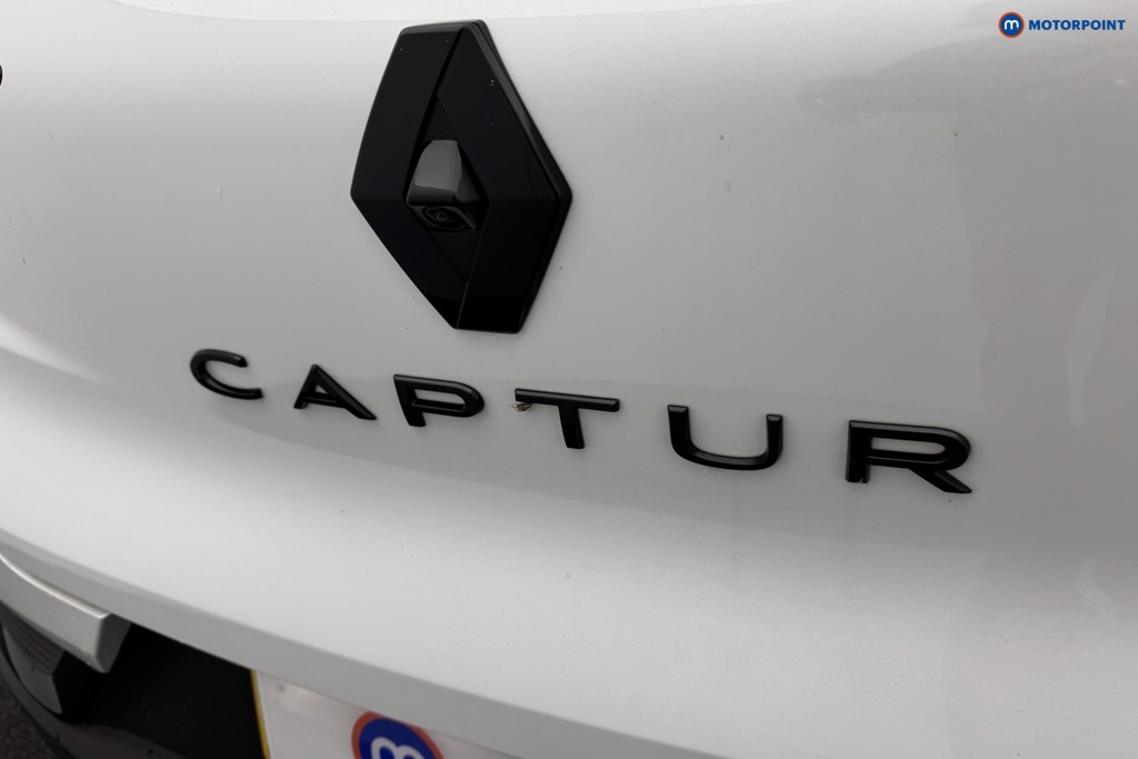 Renault Captur Engineered Automatic Petrol-Electric Hybrid SUV - Stock Number (1568685) - 33rd supplementary image