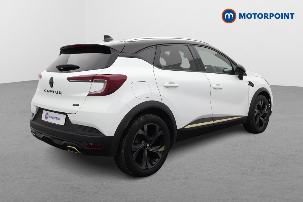 Renault Captur Engineered Automatic Petrol-Electric Hybrid SUV - Stock Number (1568685) - Drivers side rear corner
