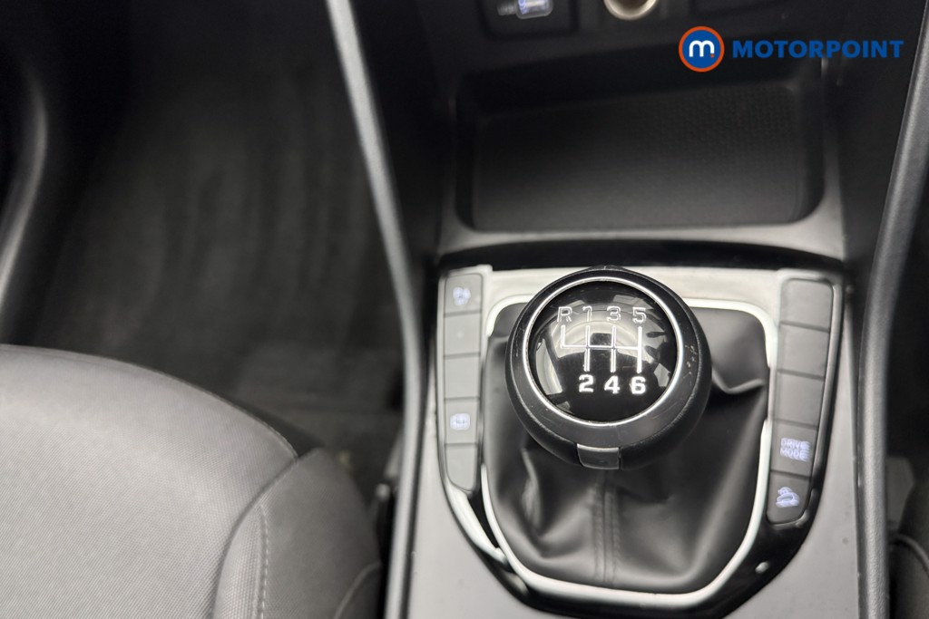Hyundai Tucson Se Connect Manual Petrol SUV - Stock Number (1568806) - 10th supplementary image