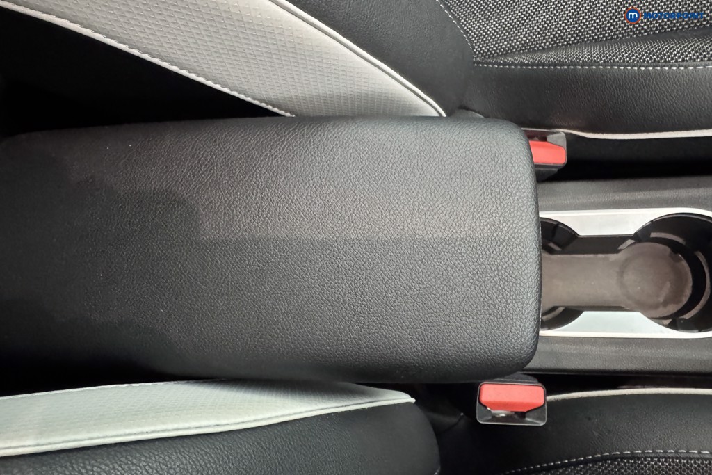 Renault Captur Se Edition Automatic Petrol SUV - Stock Number (1569161) - 12th supplementary image