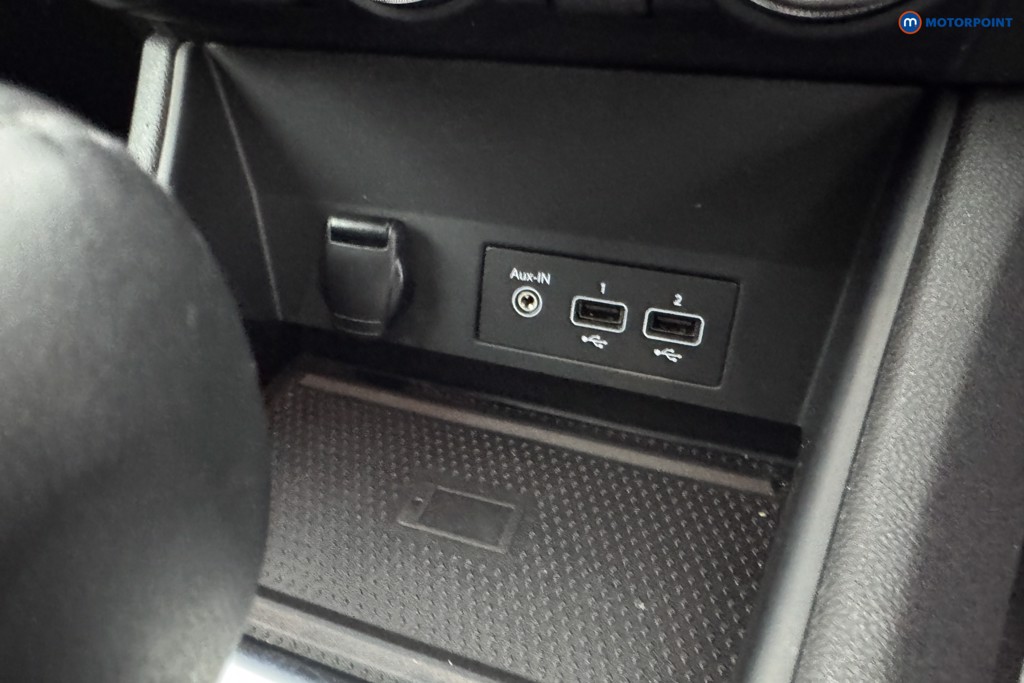 Renault Captur Se Edition Automatic Petrol SUV - Stock Number (1569161) - 16th supplementary image