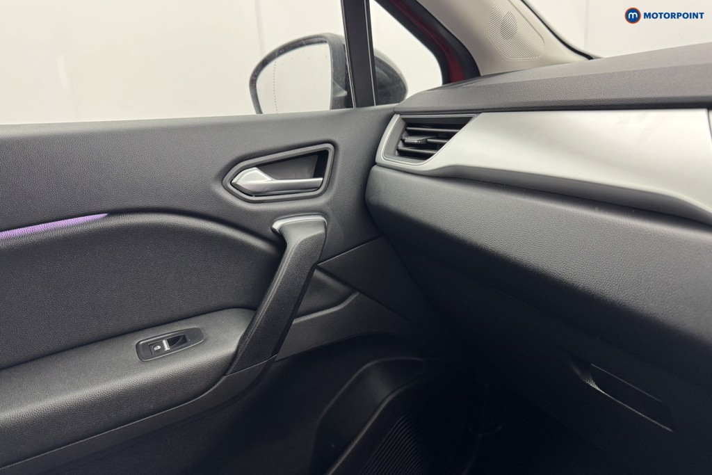 Renault Captur Se Edition Automatic Petrol SUV - Stock Number (1569161) - 18th supplementary image